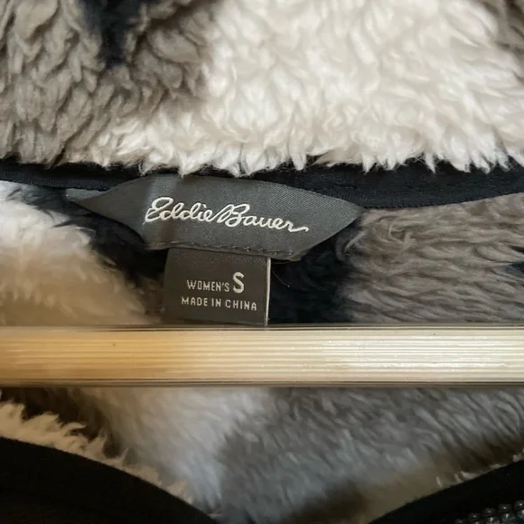 Eddie Bauer Women's Small Fireside Plush 1/4-Zip Fleece Black White & Grey - Picture 2 of 4